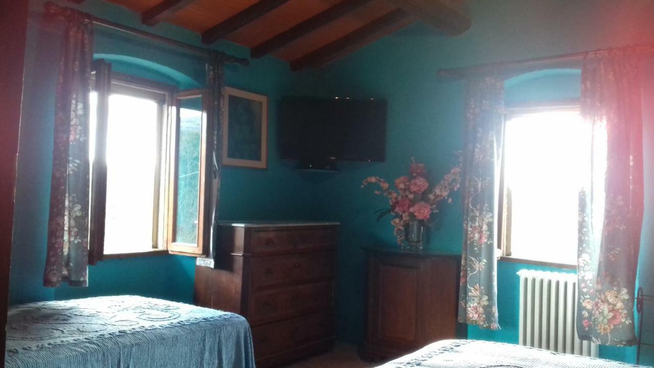 Tenuta Selvaggia Reggello Buitenkant foto